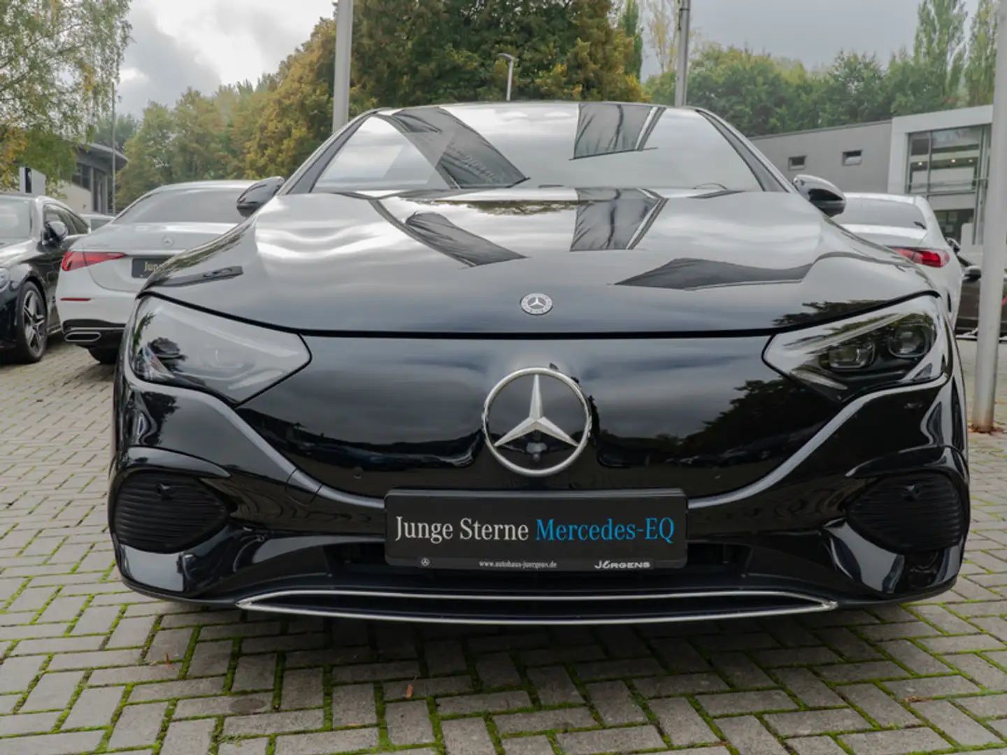 Mercedes-Benz EQE 350 + ElectricArt/DIGITAL/360/Pano/Burm/Distr Zwart - 2