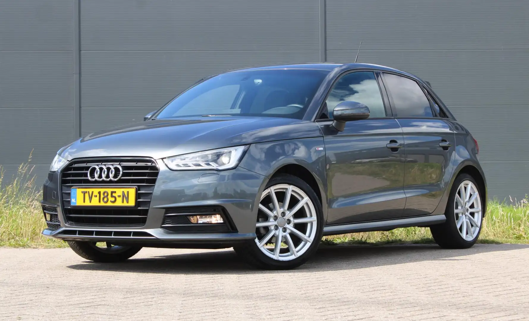 Audi A1 Sportback 1.0 TFSI Advance Sport S-Line !!NIEUWBIN Grijs - 2