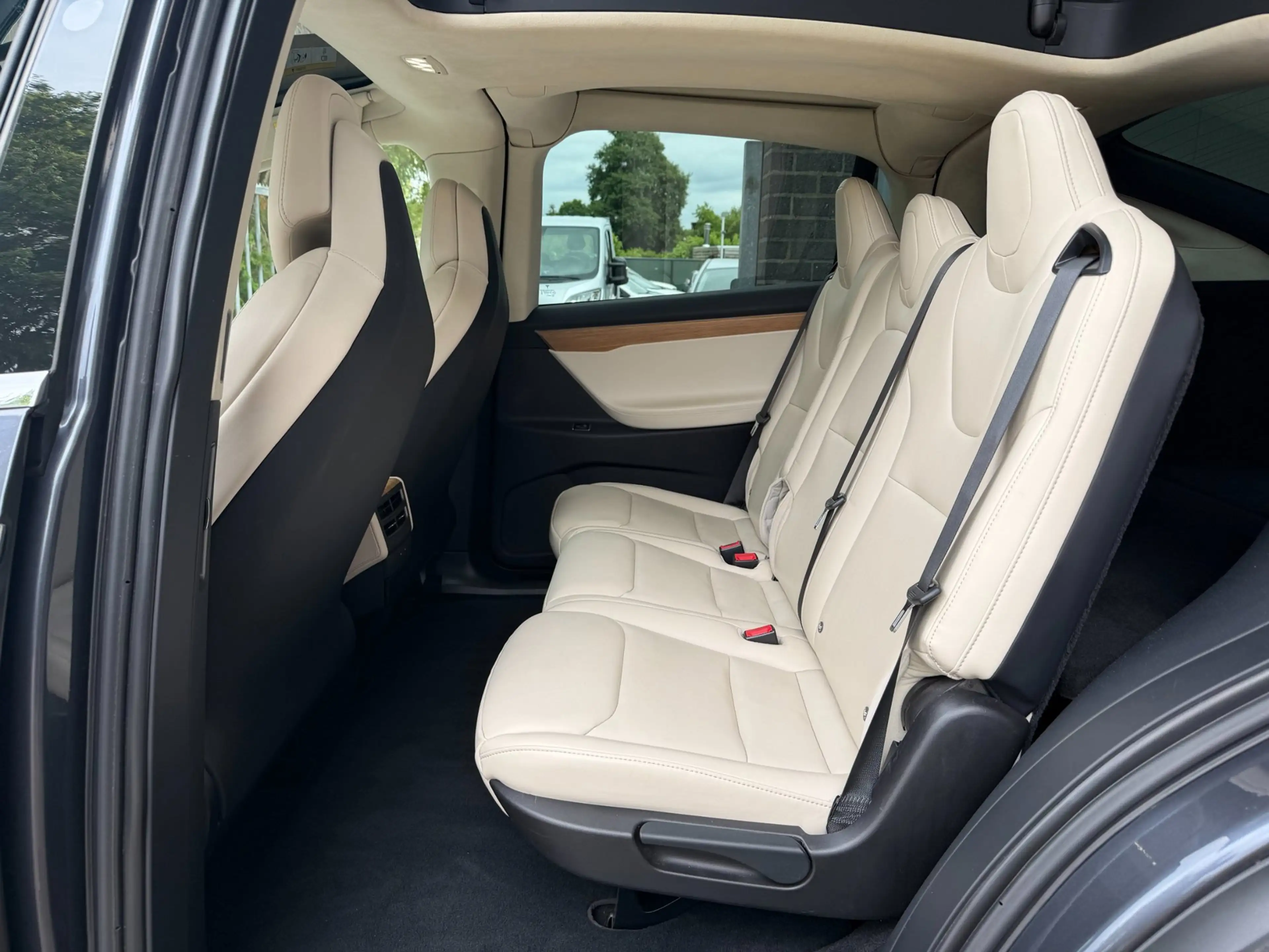 Tesla Model X 75D Base|Trekhaak|Stoel-stuurverwarming — photo 15