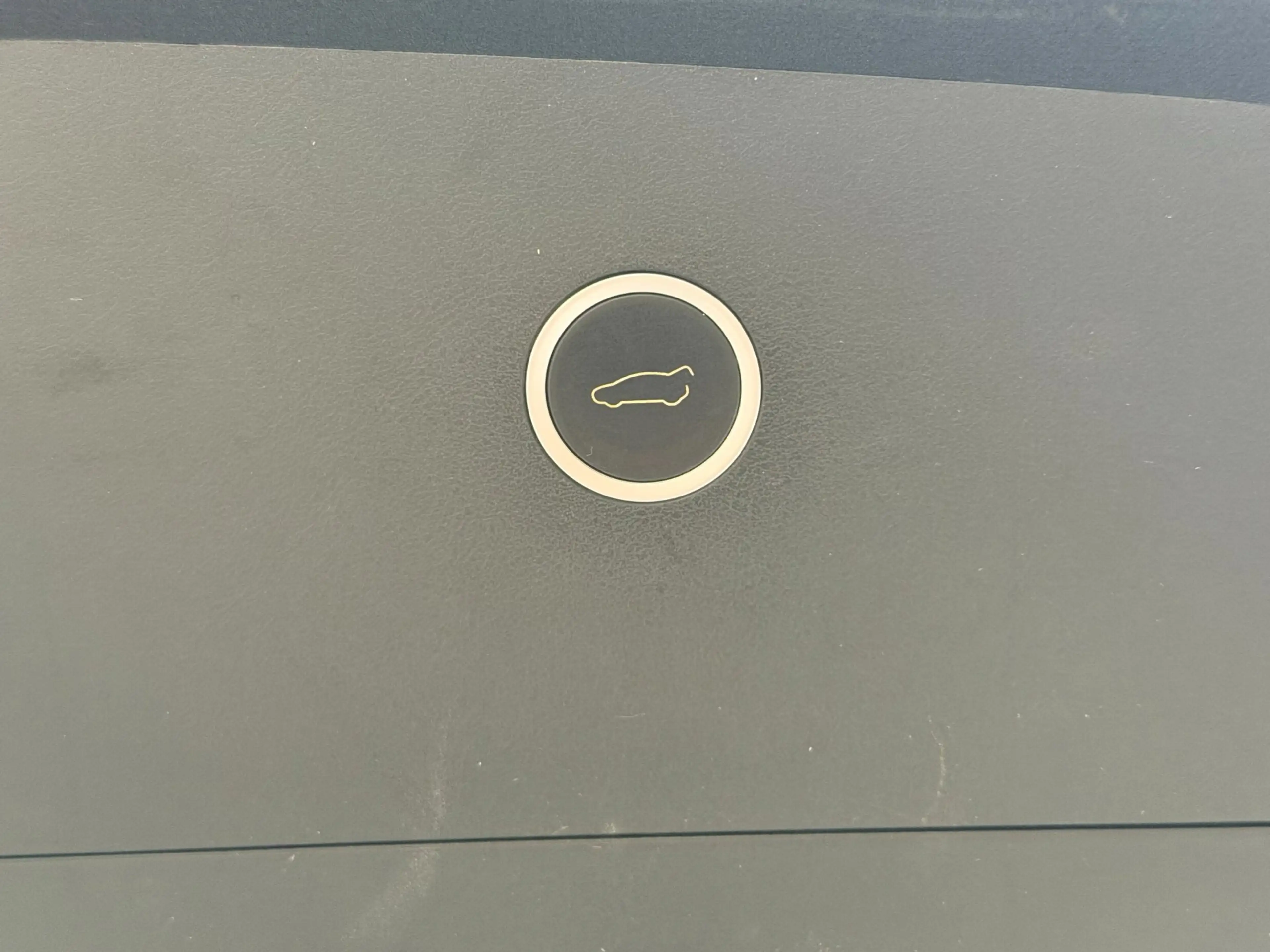 Tesla Model X 75D Base|Trekhaak|Stoel-stuurverwarming — photo 11