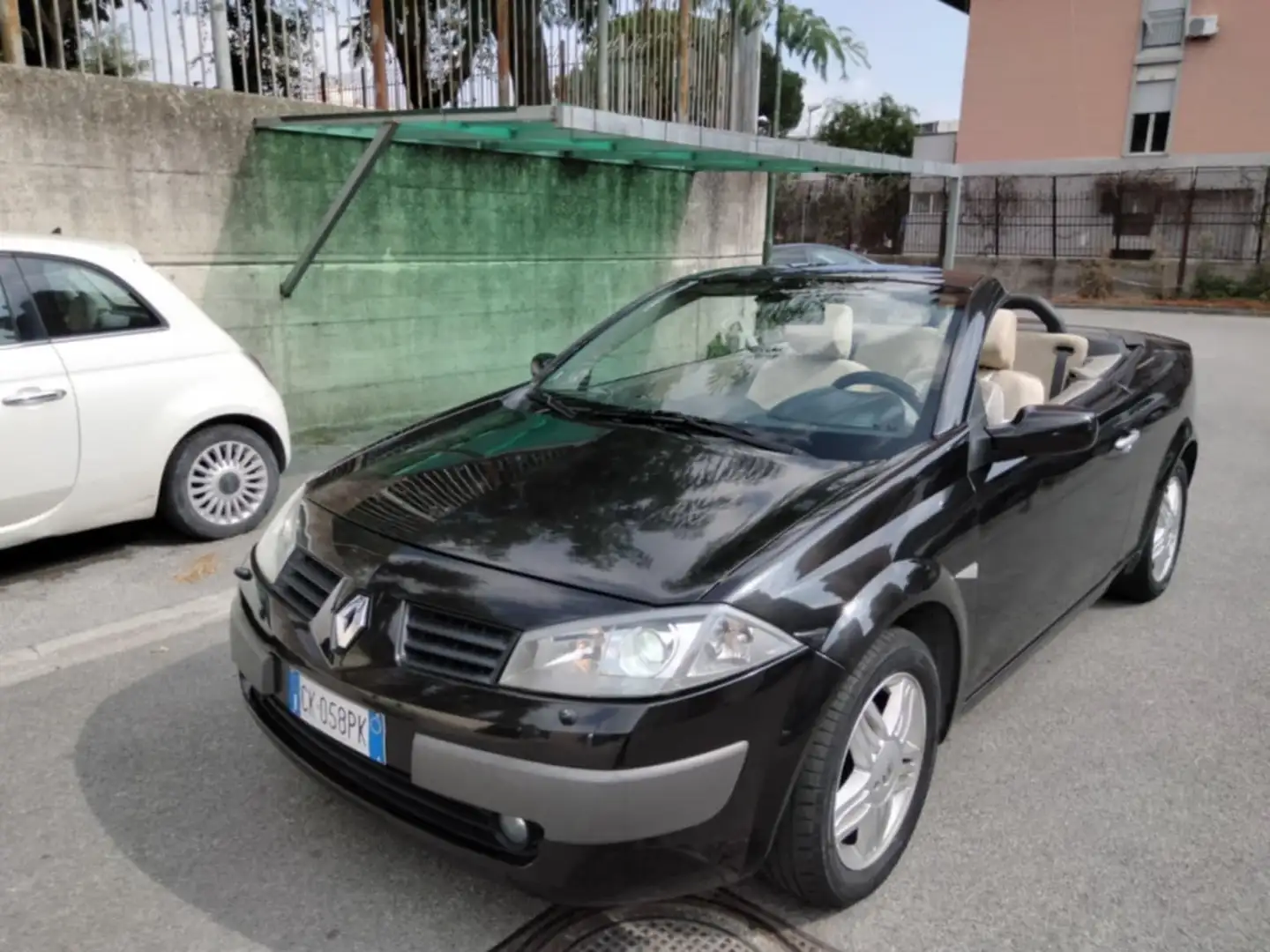 Renault Megane Coupe 1.5 dci Dynamique 110cv edc - 1