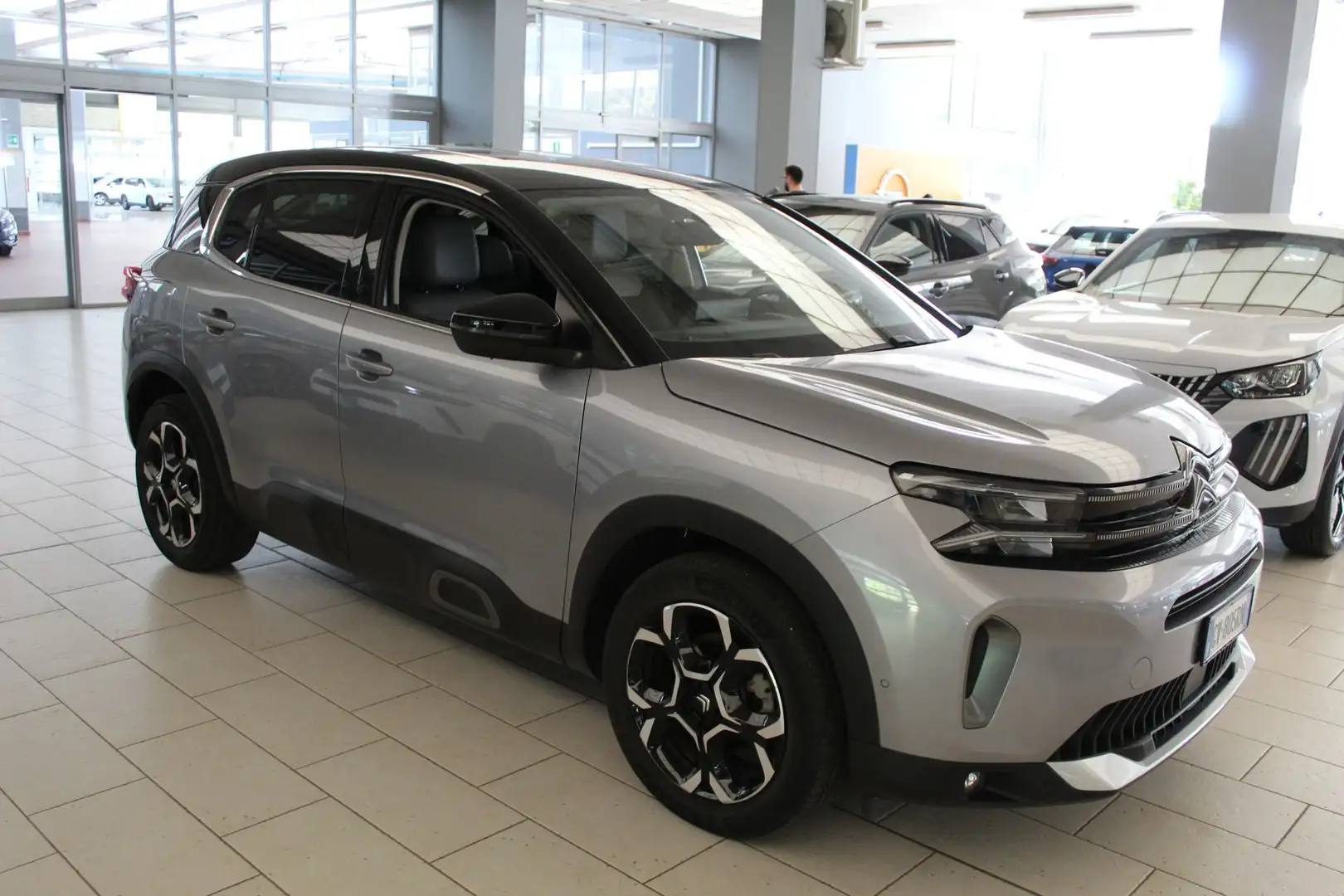 Citroen C5 Aircross C5 Aircross BlueHDi 130 S&S EAT8 Max Grau - 2