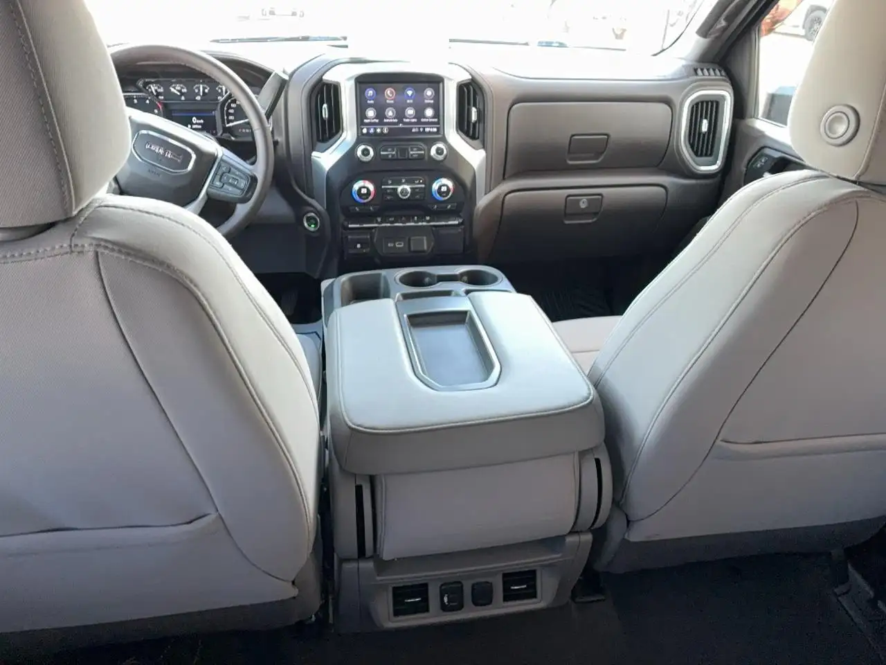 GMC Sierra 3500 снимка GMC Sierra 3500