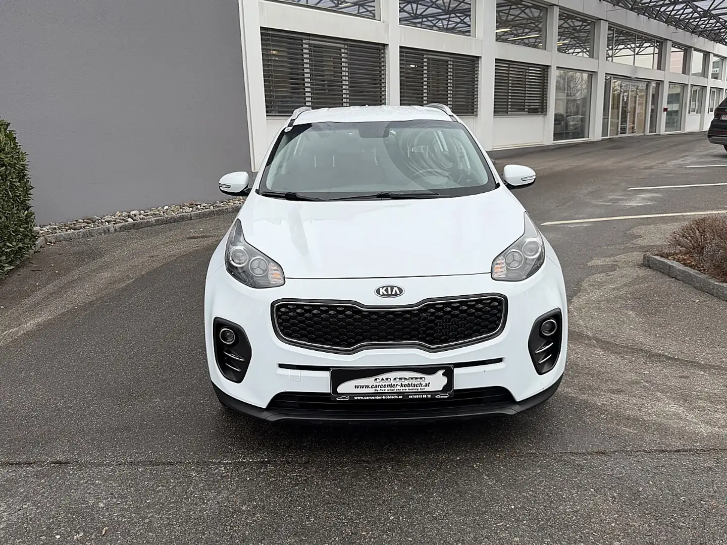 Kia Sportage 2,0 CRDI AWD Silber Grau - 2