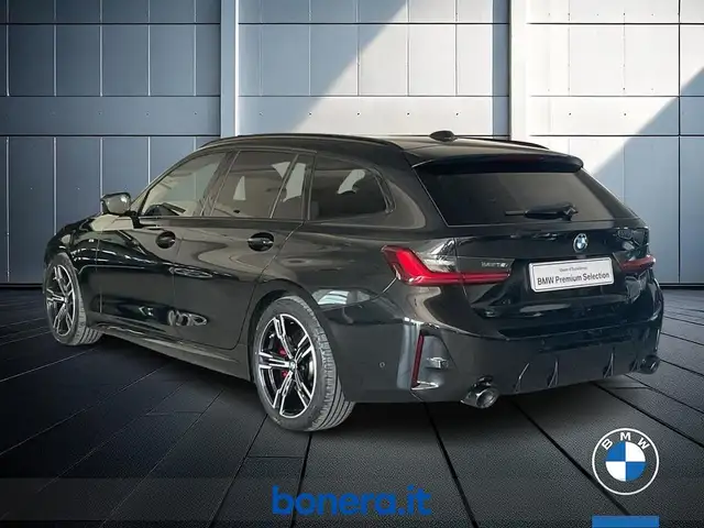 BMW 3 Series view 8