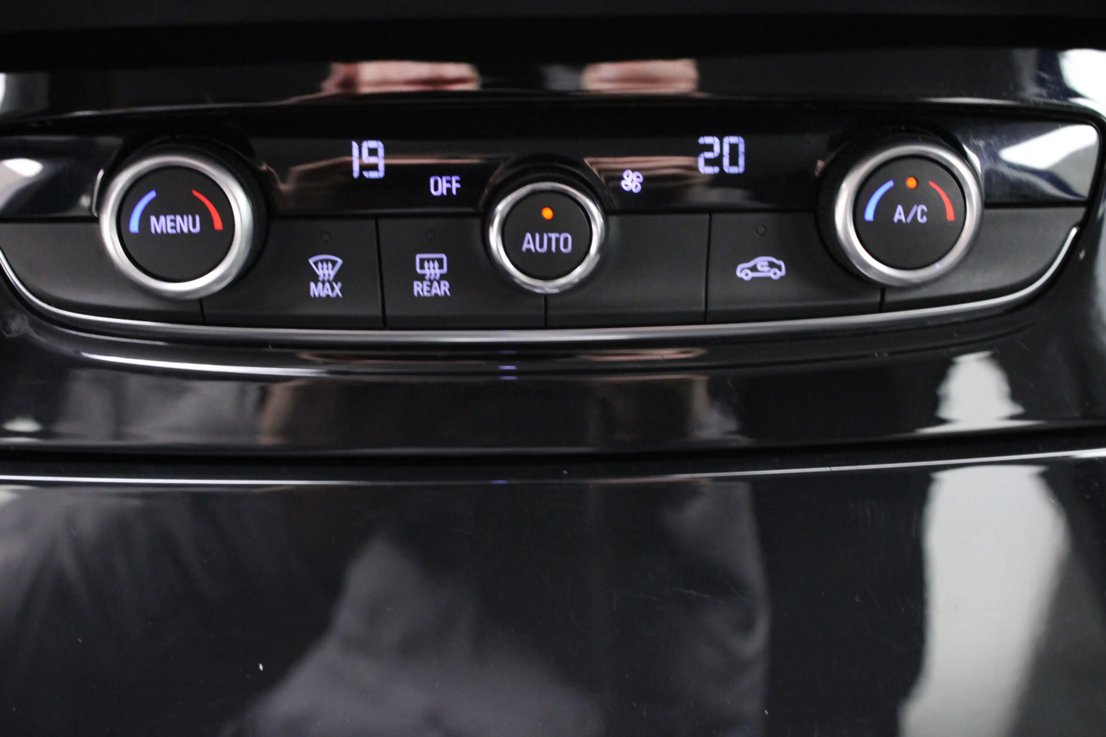 Opel Grandland X 1.6 CDTi Business Executive | Electr. achterklep | — photo 31