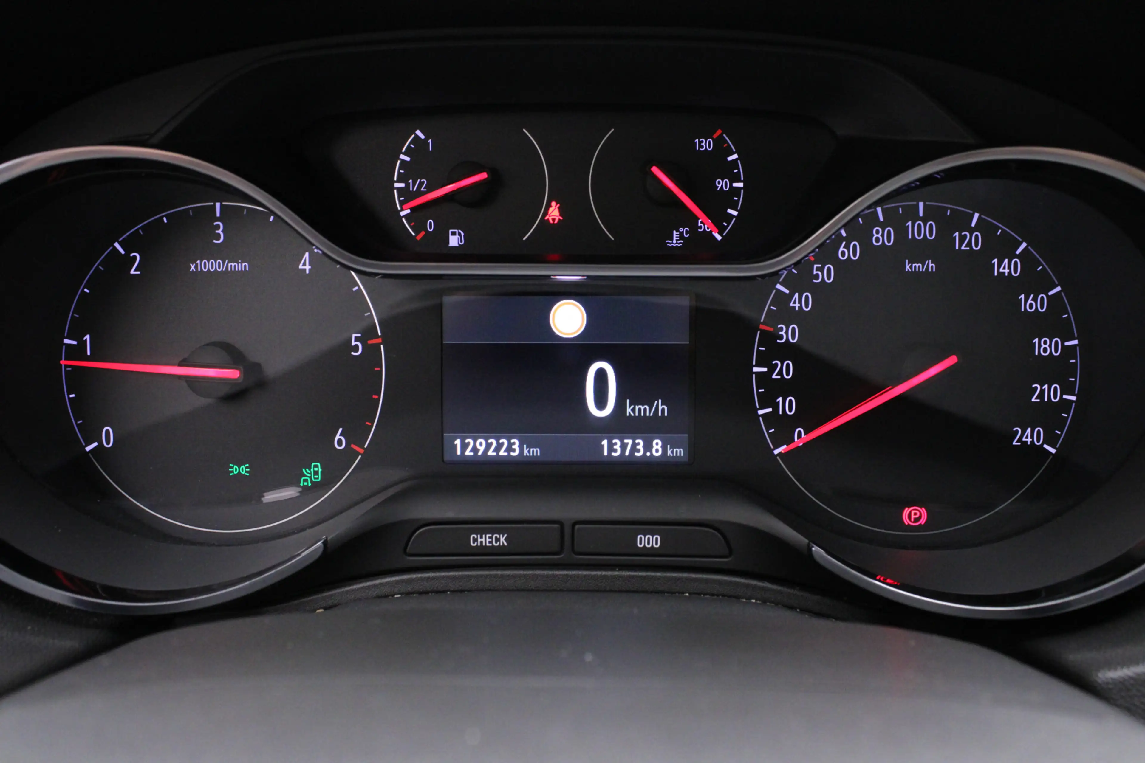 Opel Grandland X 1.6 CDTi Business Executive | Electr. achterklep | — photo 22