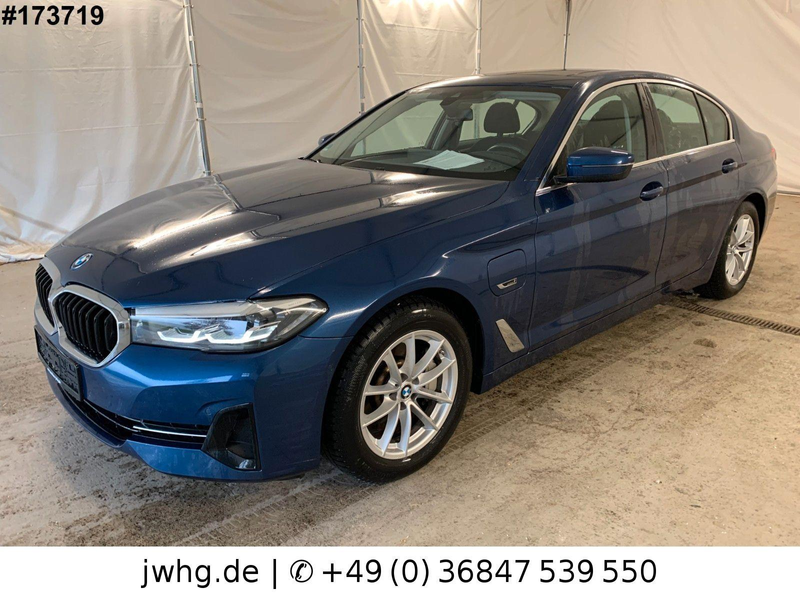 BMW 520 e Limousine Glasdach LiveCockpProf LED AHK