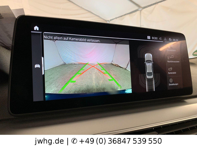 BMW 520 e Limousine Glasdach LiveCockpProf LED AHK — photo 12