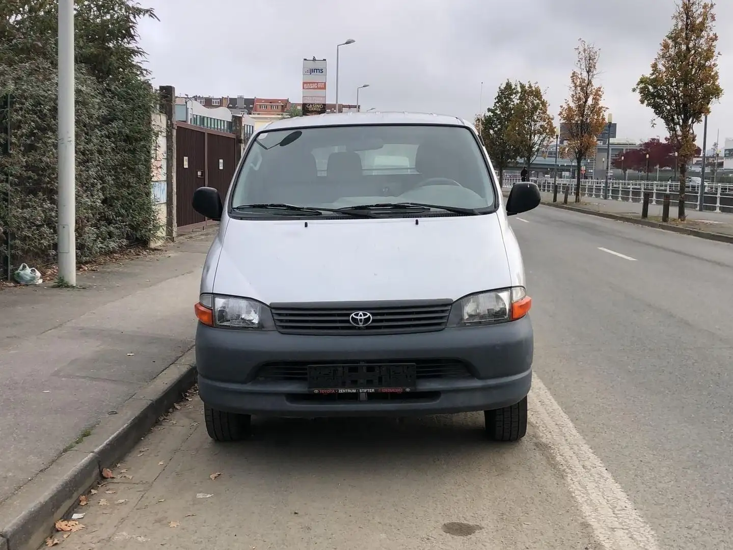 Toyota Hiace 2.5 - 2