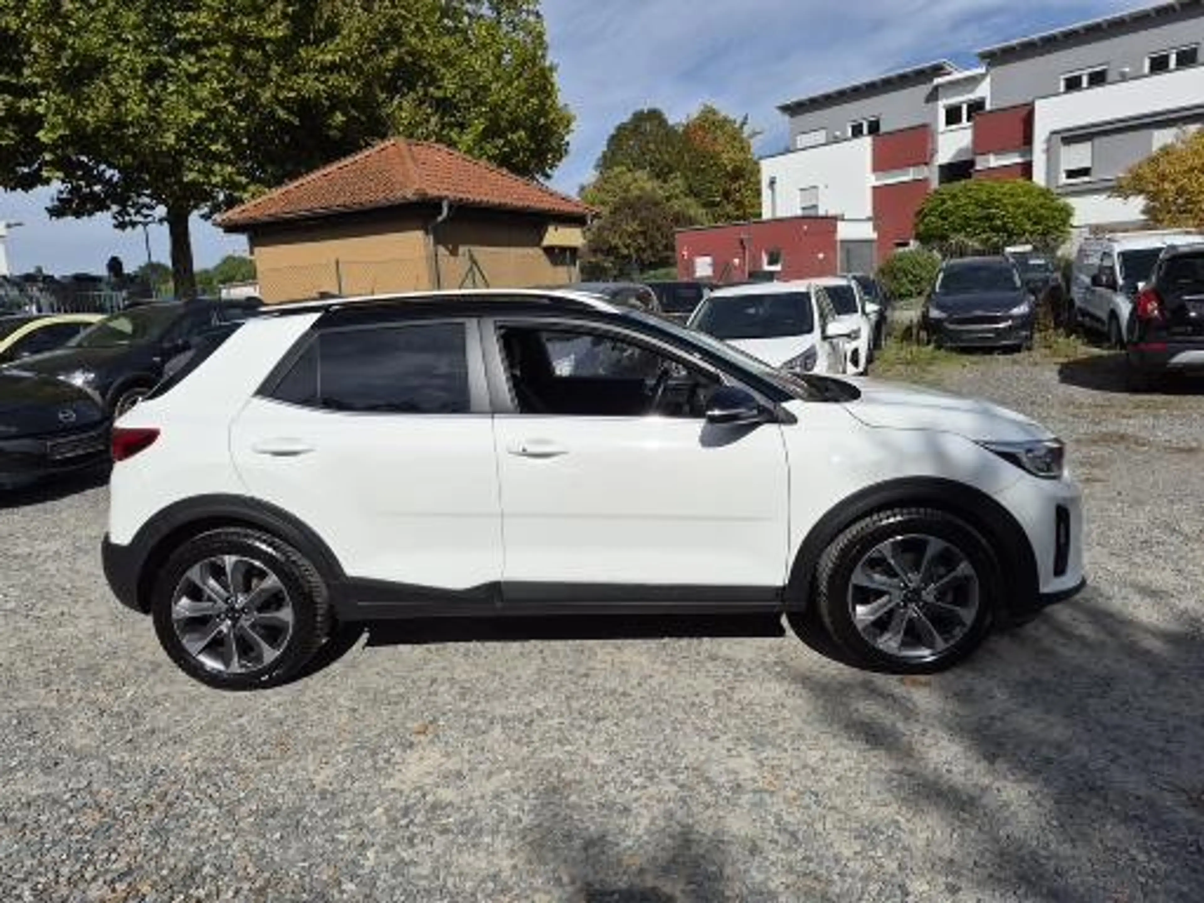Kia Stonic Stonic 1.0 T-GDI DCT OPF Vision Automatik — photo 2