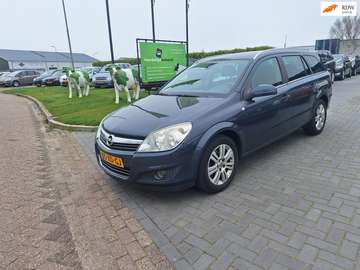 Wagon 1.6 Executive / Comfortabele auto / APK maar