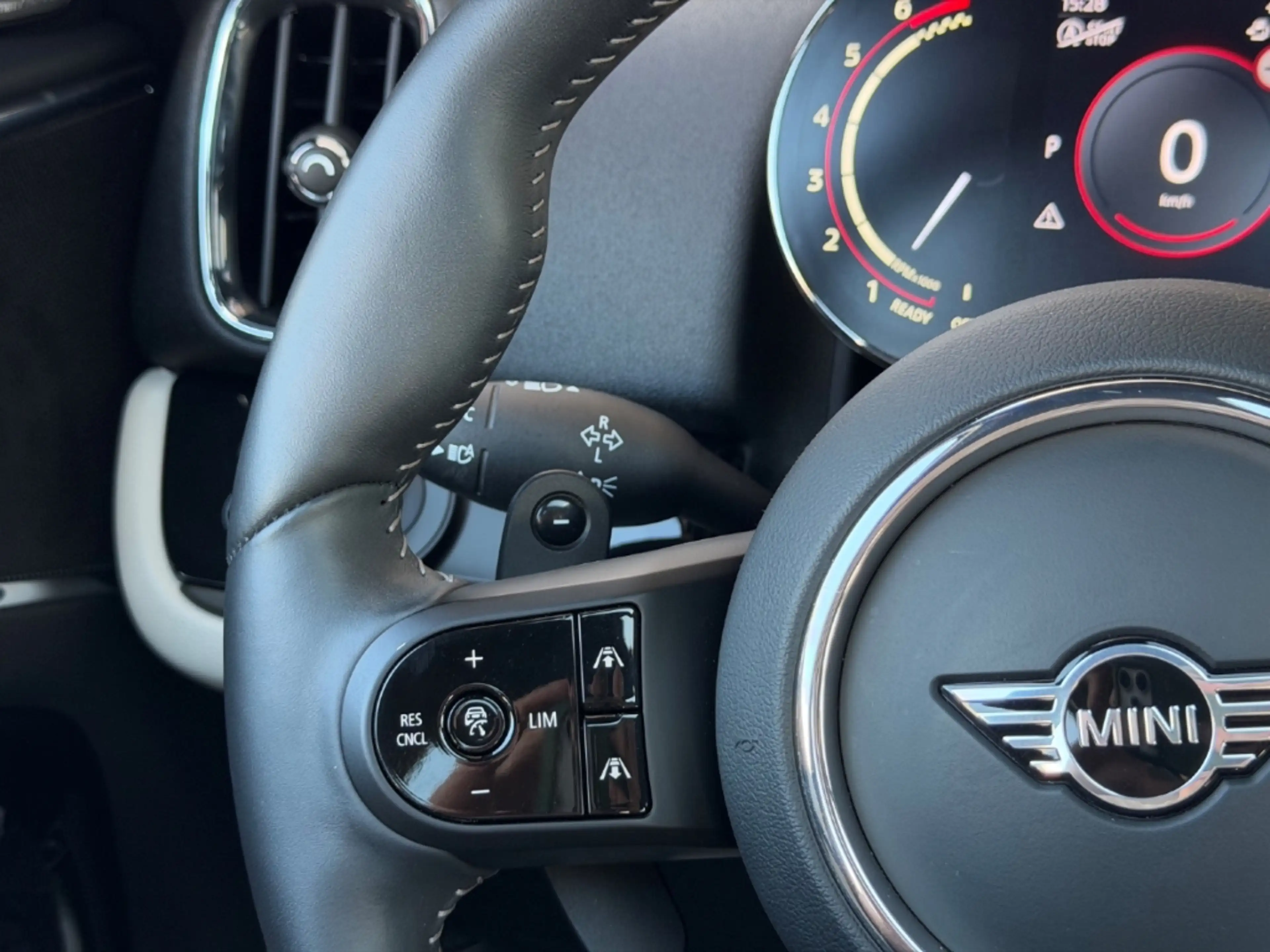 MINI John Cooper Works Countryman ALL4 PANO HK MEMORY — photo 9