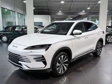 DM-i Design AWD 324 pk Panorama, Head-Up Display, 360 Camera, Infinity Sound, FULL
