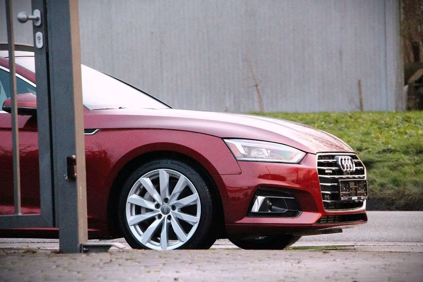 Audi A5 Sportback 2.0 TFSI quattro / Traumausstattung Rouge - 1
