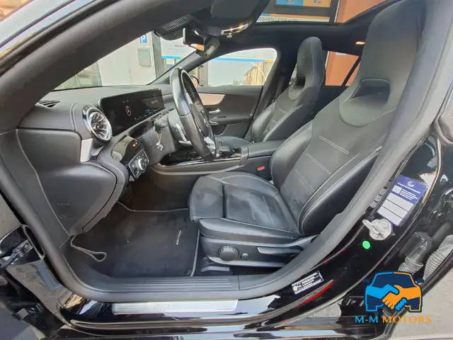 Mercedes-Benz Cla view 10