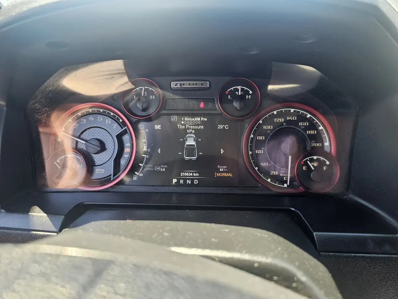 RAM 1500 снимка RAM 1500