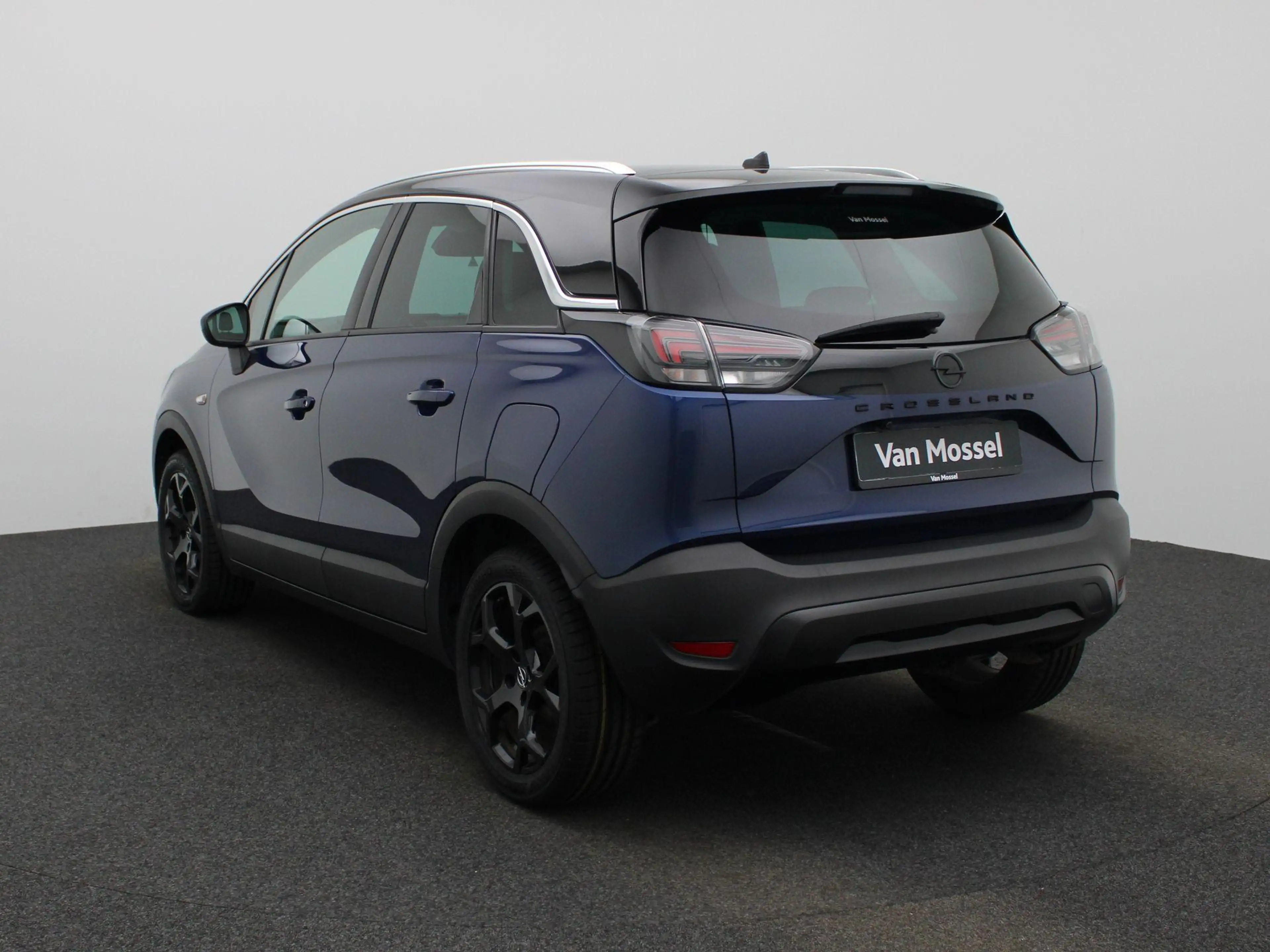 Opel Crossland 1.2 Turbo S/S Auto GS Line — photo 2