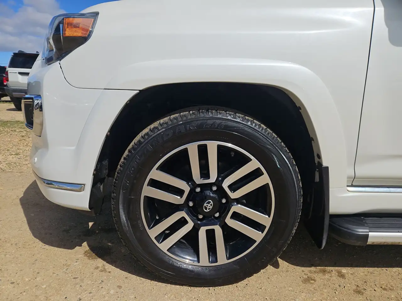 Toyota 4-Runner снимка Toyota 4-Runner