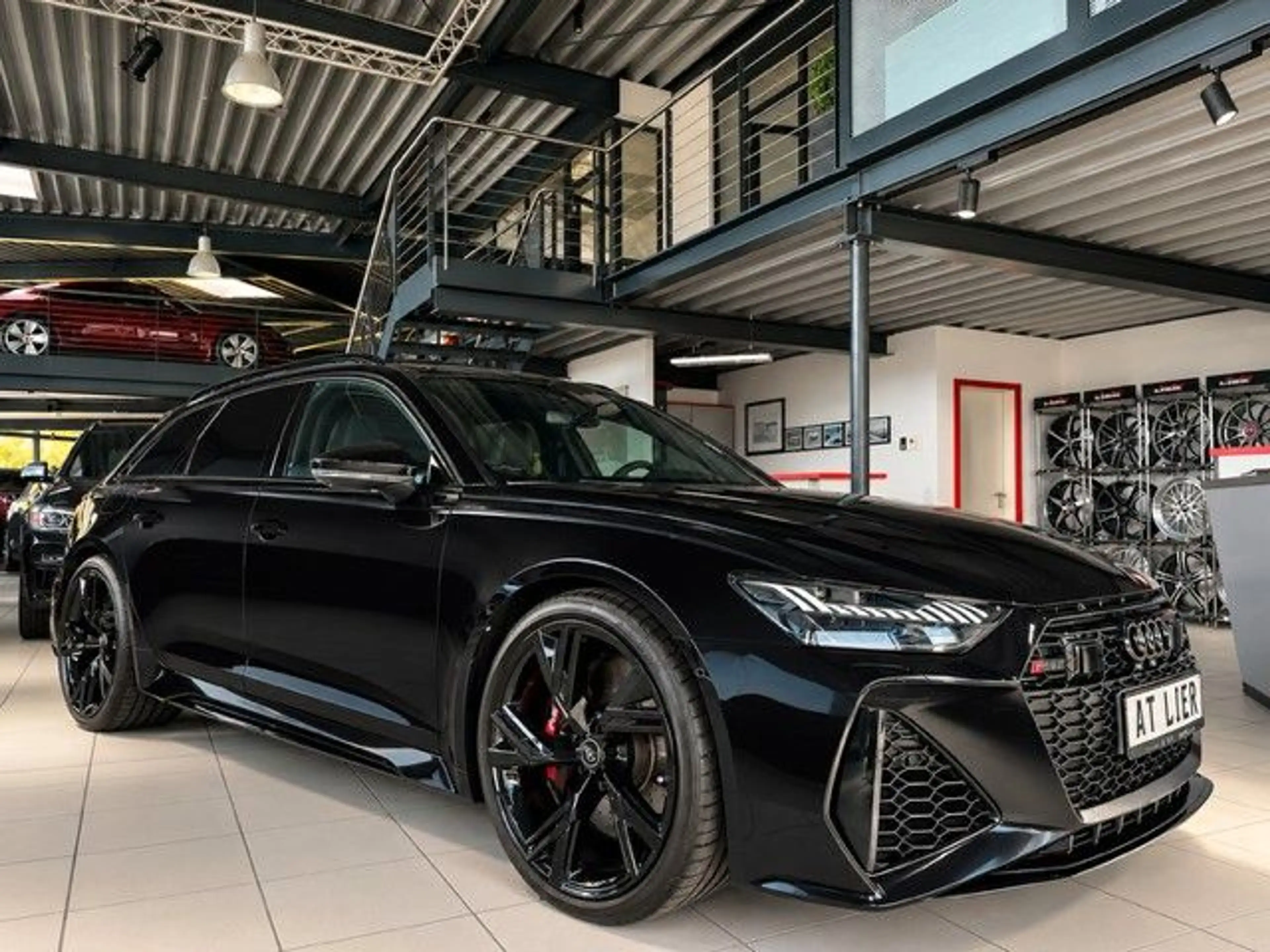 Audi RS6 Avant 4.0 TFSI quattro LASER HUD PANO AHK — photo 4