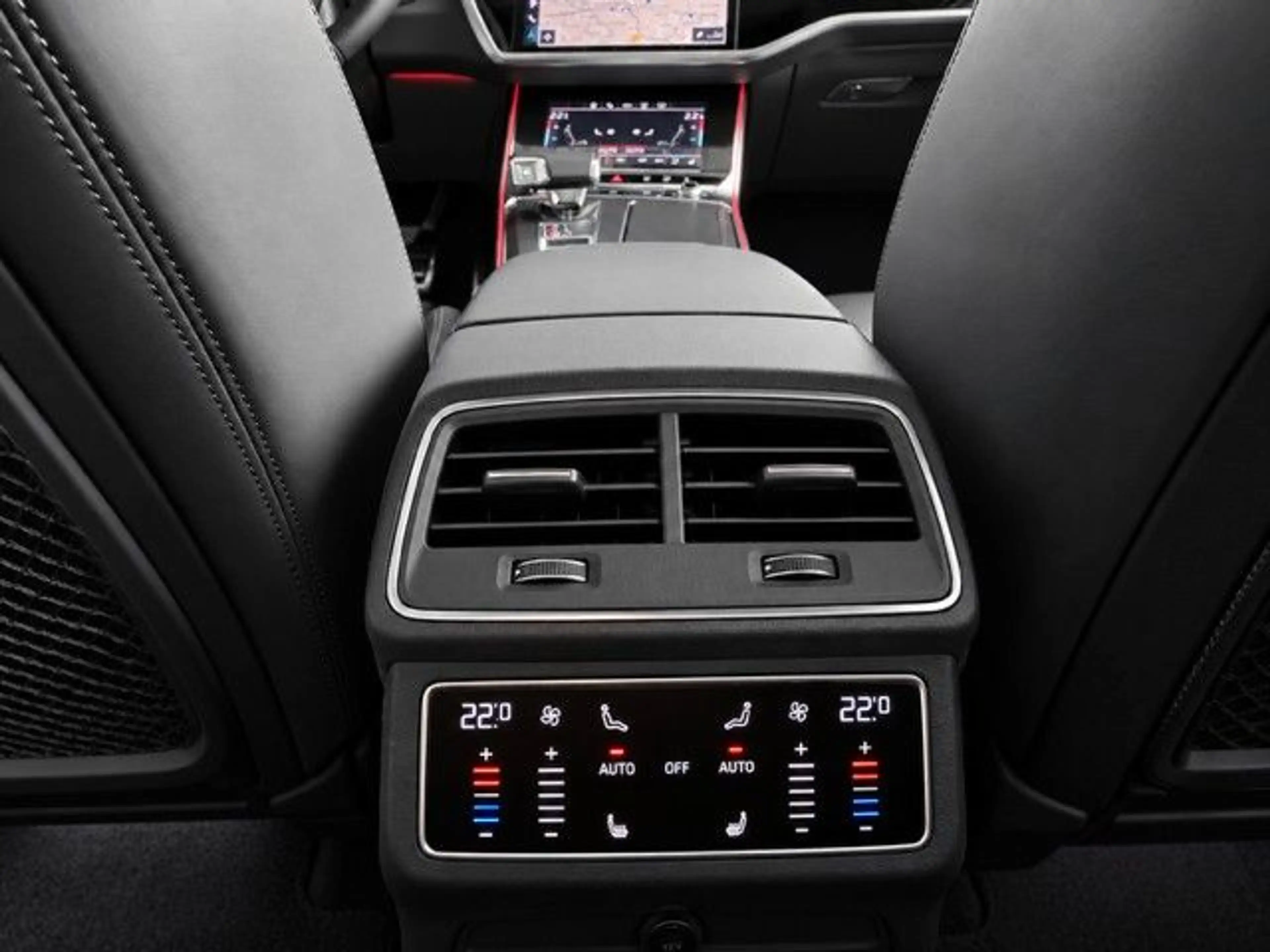 Audi RS6 Avant 4.0 TFSI quattro LASER HUD PANO AHK — photo 15