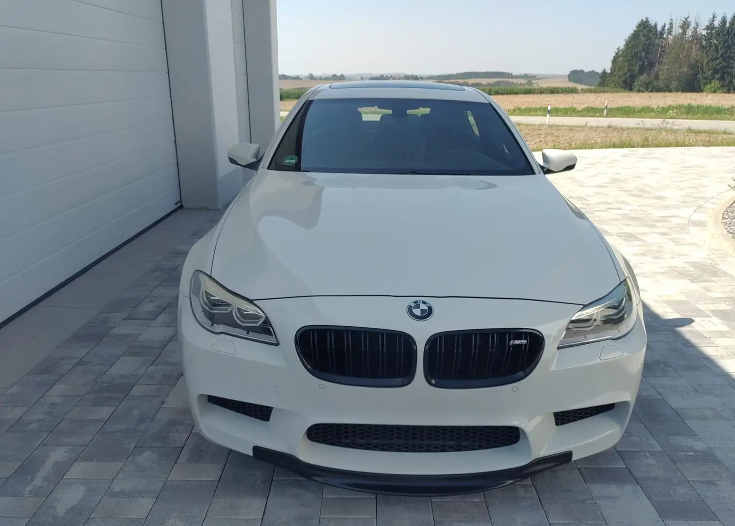 BMW M5 Alpinweiß Weiß - 2