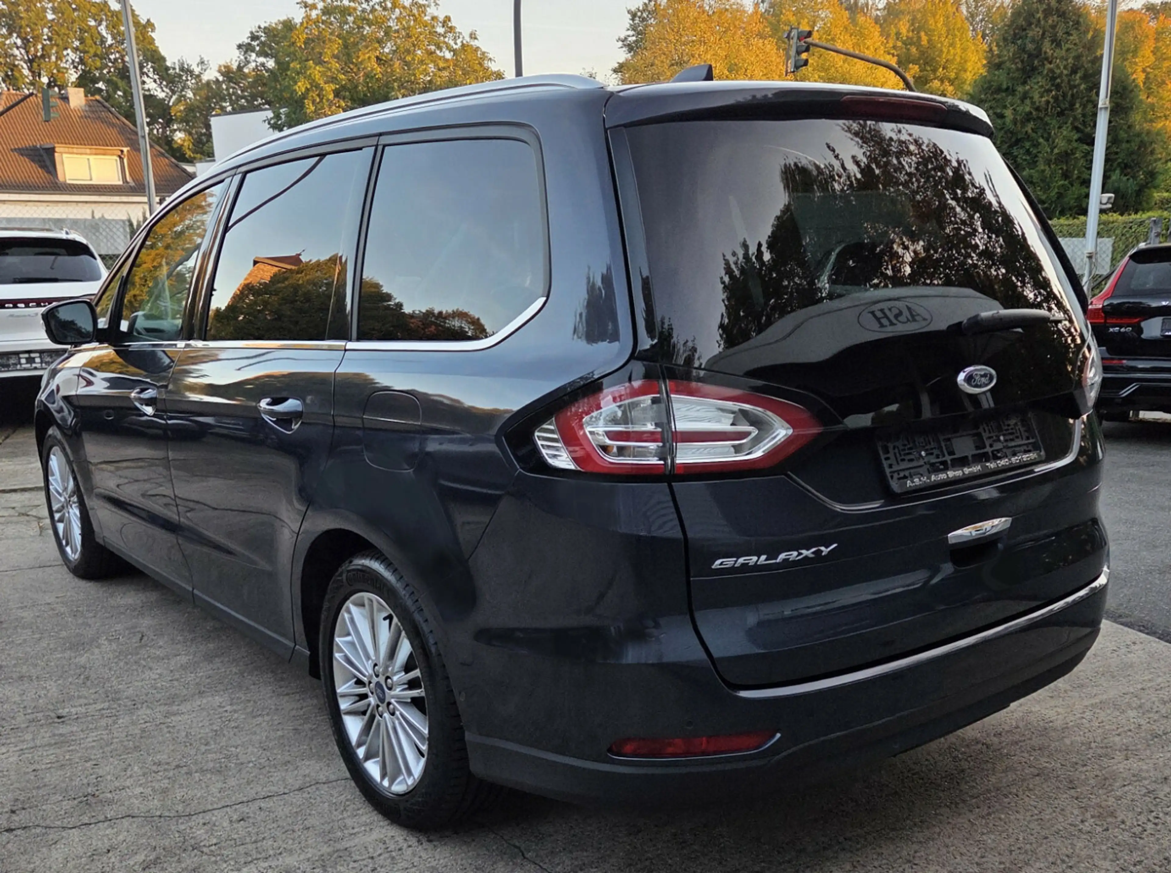 Ford Galaxy Vignale,Panor.Voll.Sitzlüft.St.Hzg.AHK.7Sitz. — photo 11