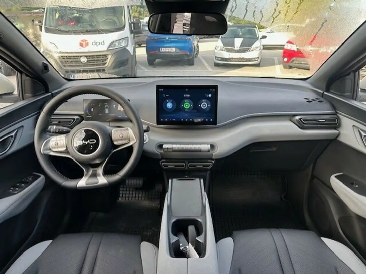 BYD DOLPHIN SURF