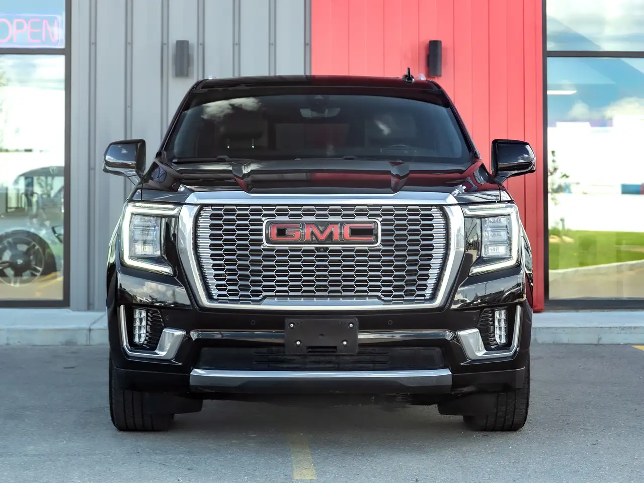 GMC Yukon снимка GMC Yukon