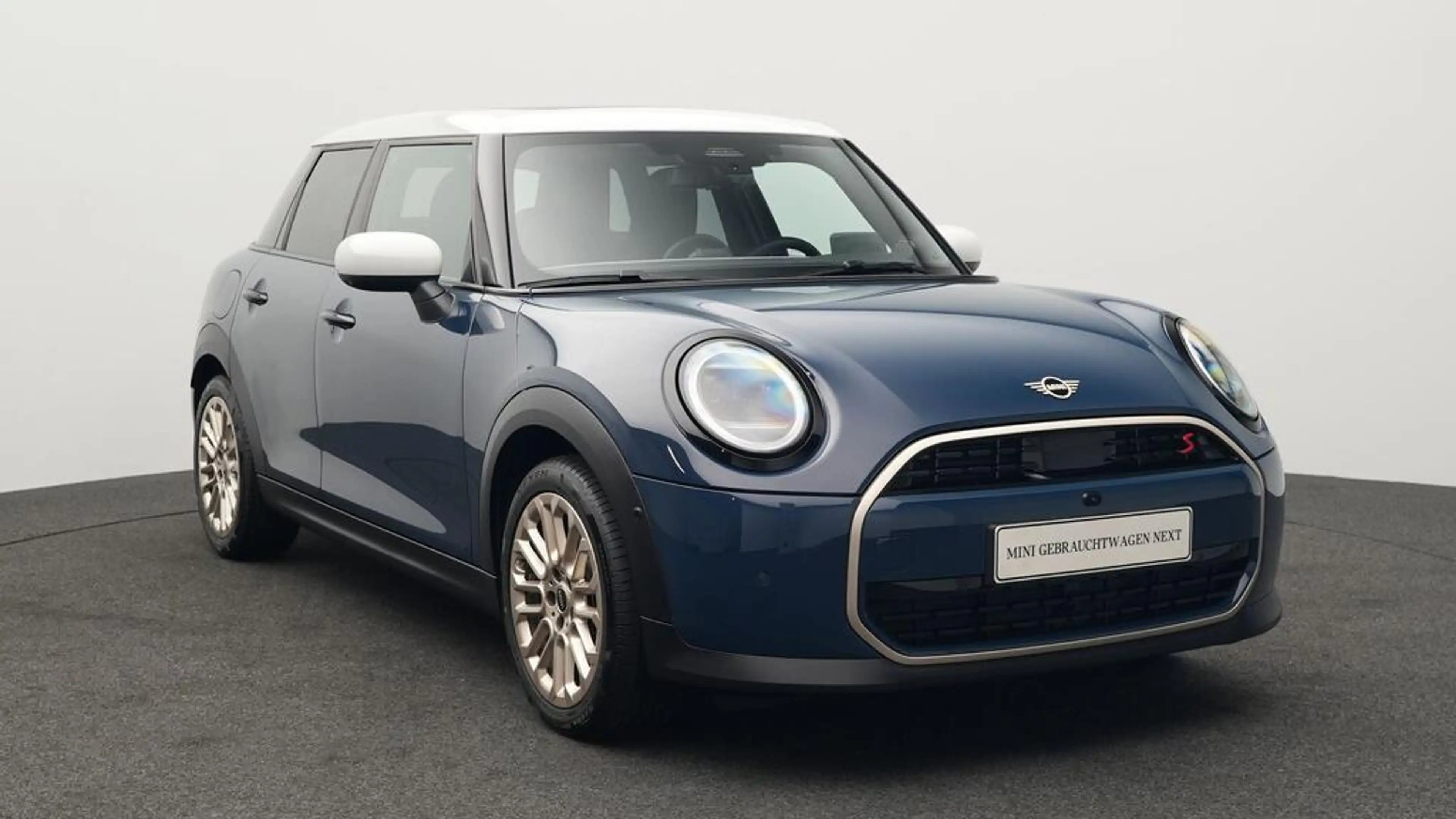 MINI Cooper S Favoured Trim — photo 14