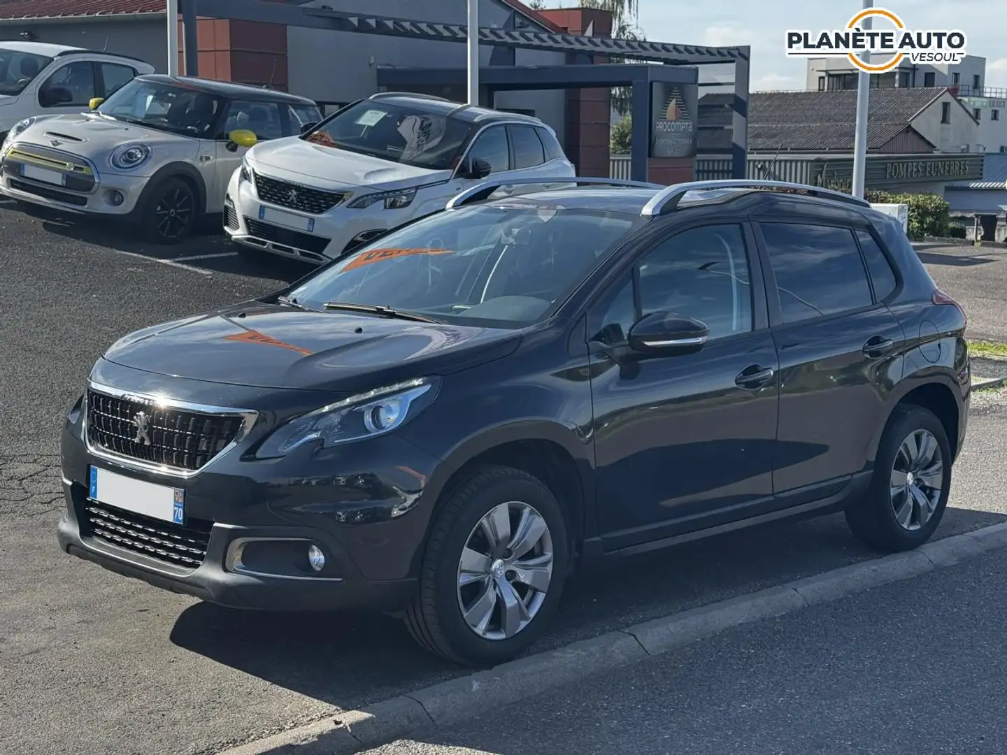 Peugeot 2008 1.2 Essence 82ch Active .Garanti jusqu\u0027à 5 ans. Livraison possible Schwarz - 1