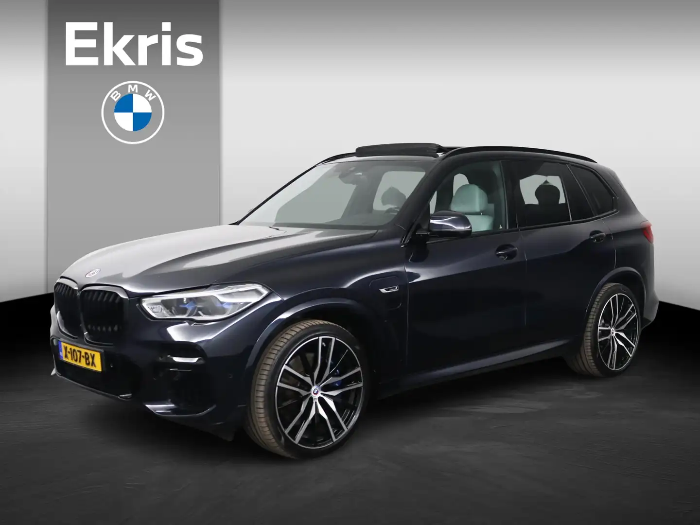 BMW X5 xDrive45e High Executive M-Sportpakket | Head Up | Schwarz - 1