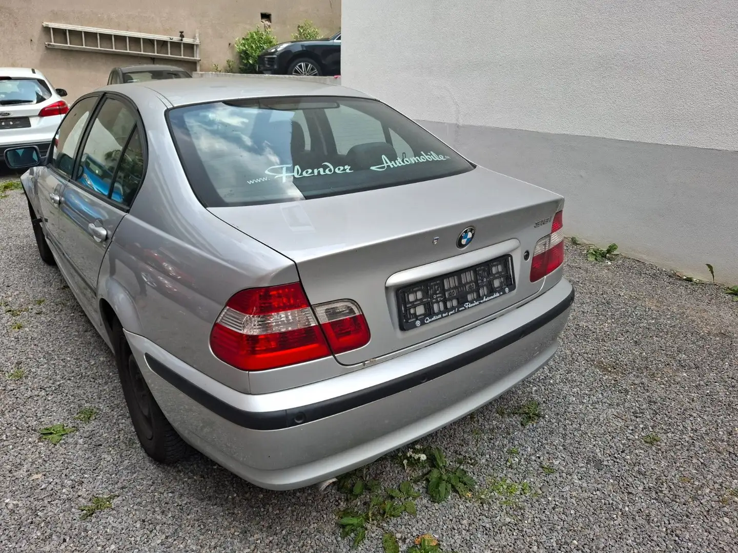 BMW 316 Baureihe 3 Lim. 316i TÜV BIS 12 2026 Stříbrná - 2
