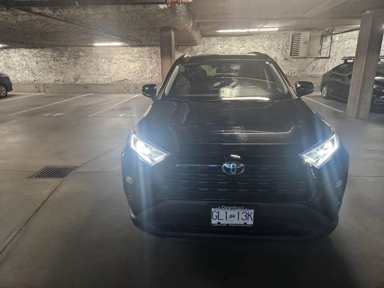 Toyota RAV 4 снимка Toyota RAV 4