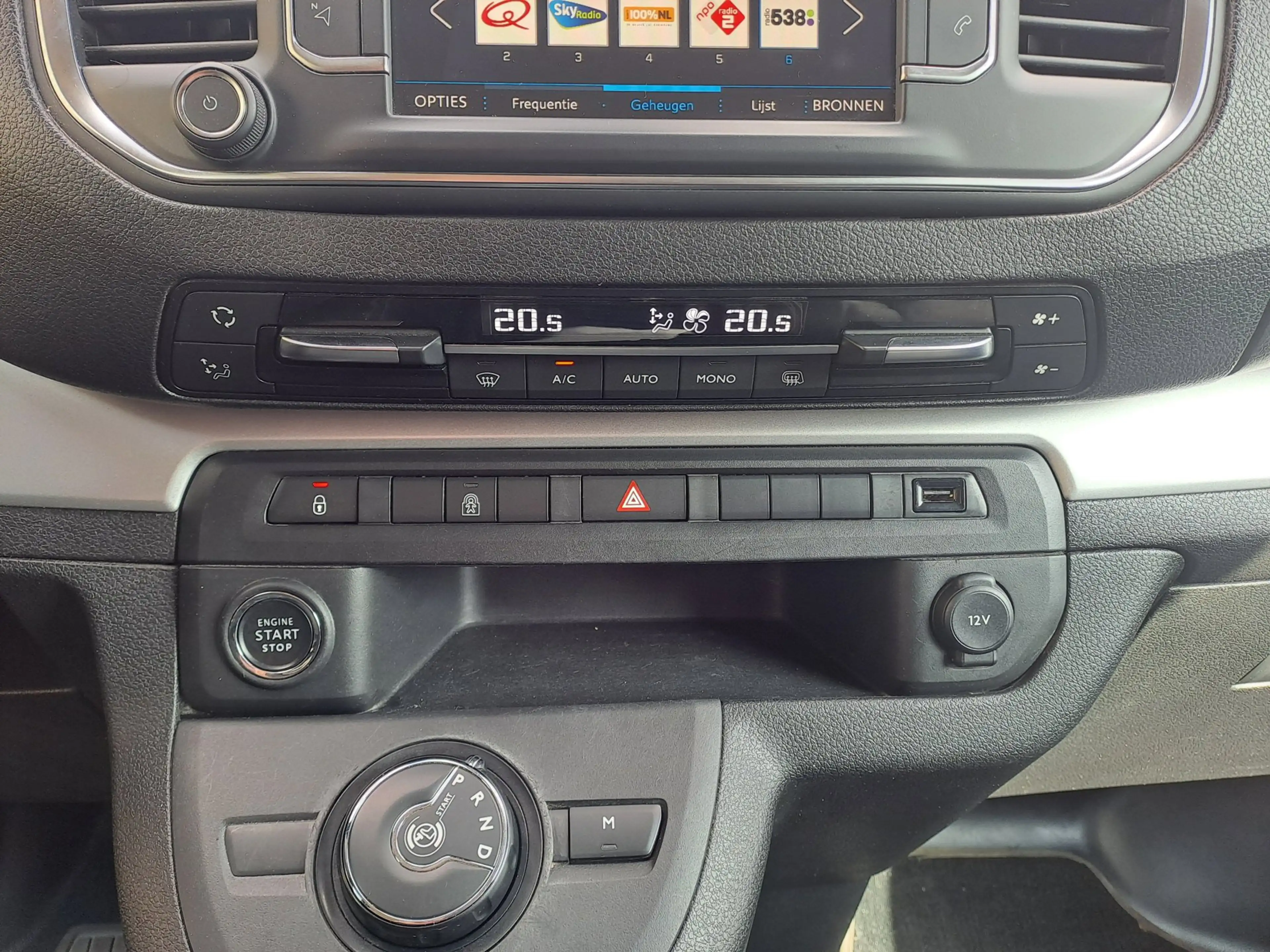 Peugeot Expert 2.0 BlueHDI 180 Long Sport DC — photo 19
