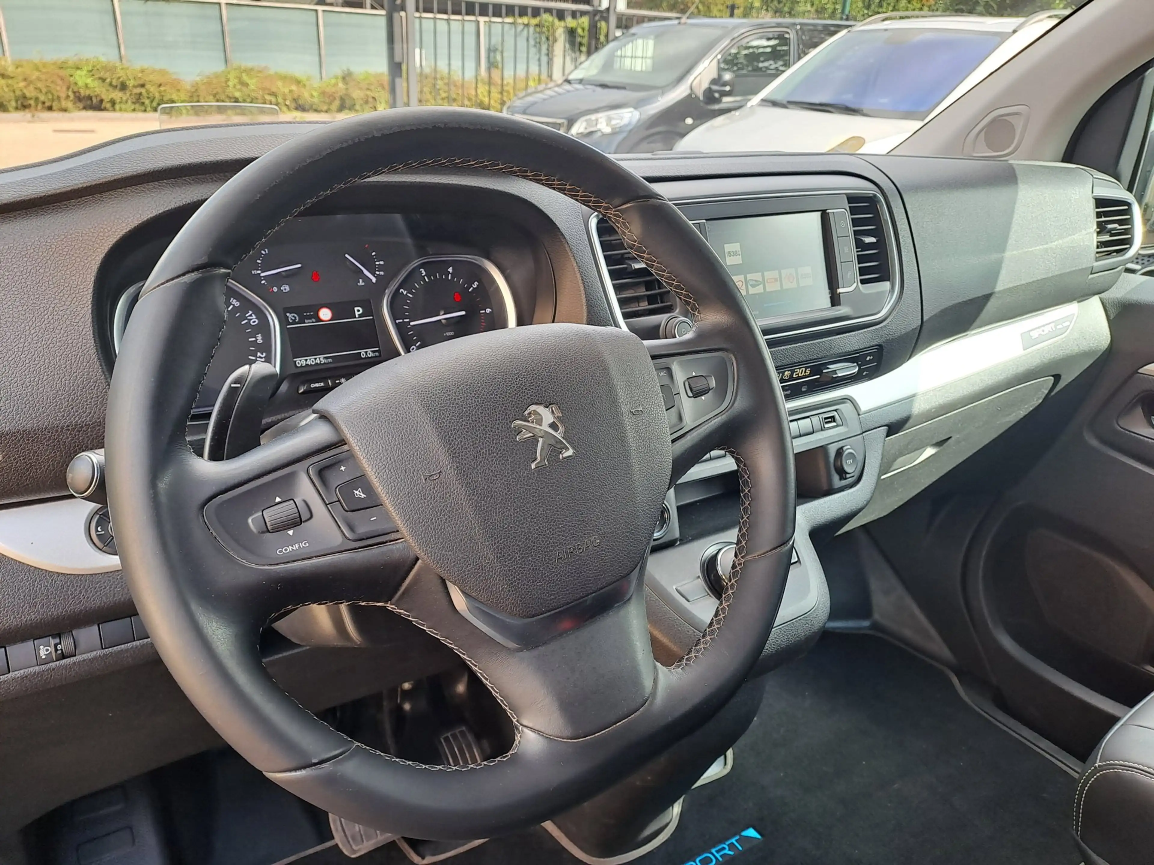 Peugeot Expert 2.0 BlueHDI 180 Long Sport DC — photo 20