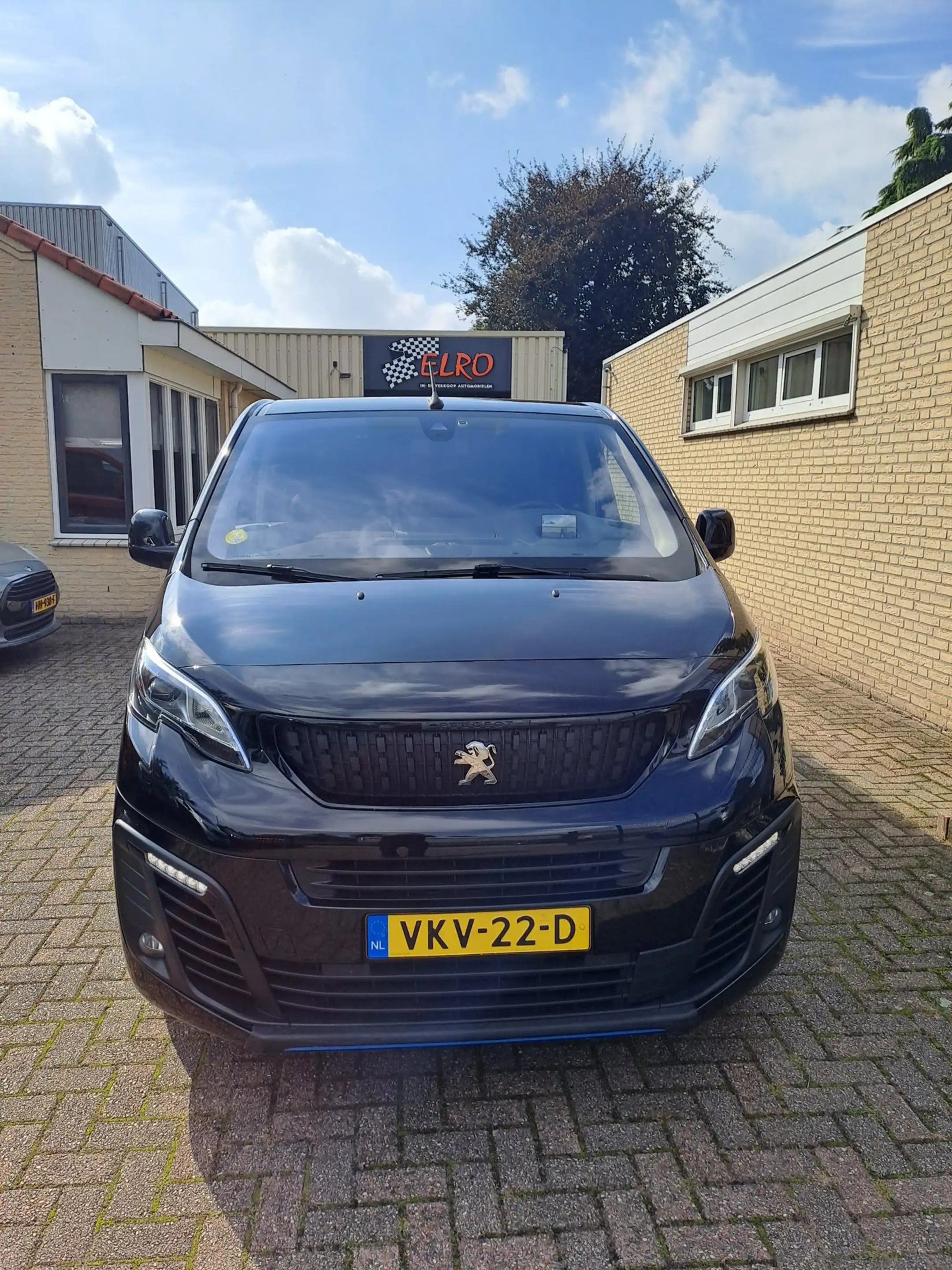 Peugeot Expert 2.0 BlueHDI 180 Long Sport DC — photo 7