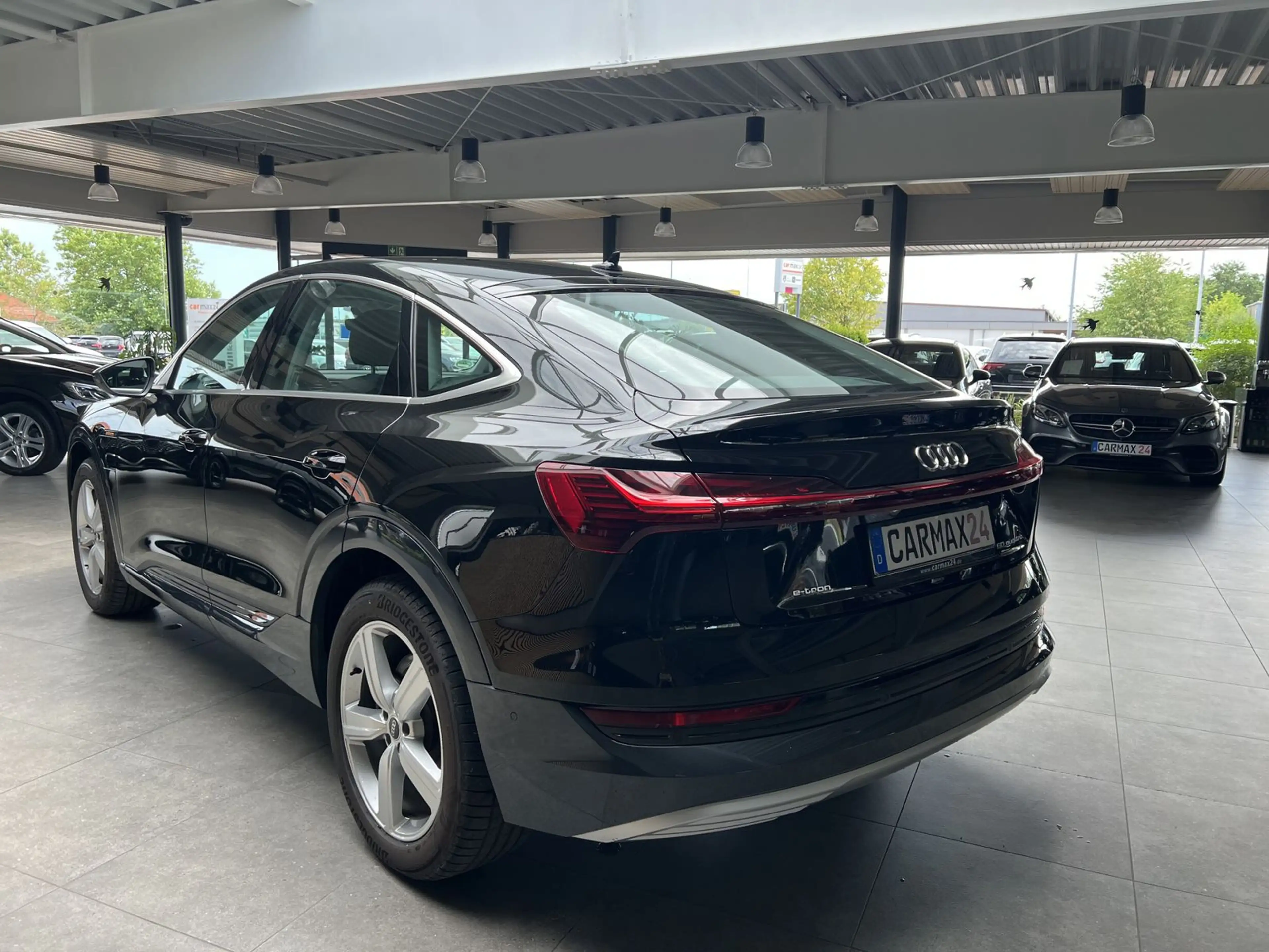 Audi e-tron 50quat advanced Sportback Navi HeadUp AHK — photo 6