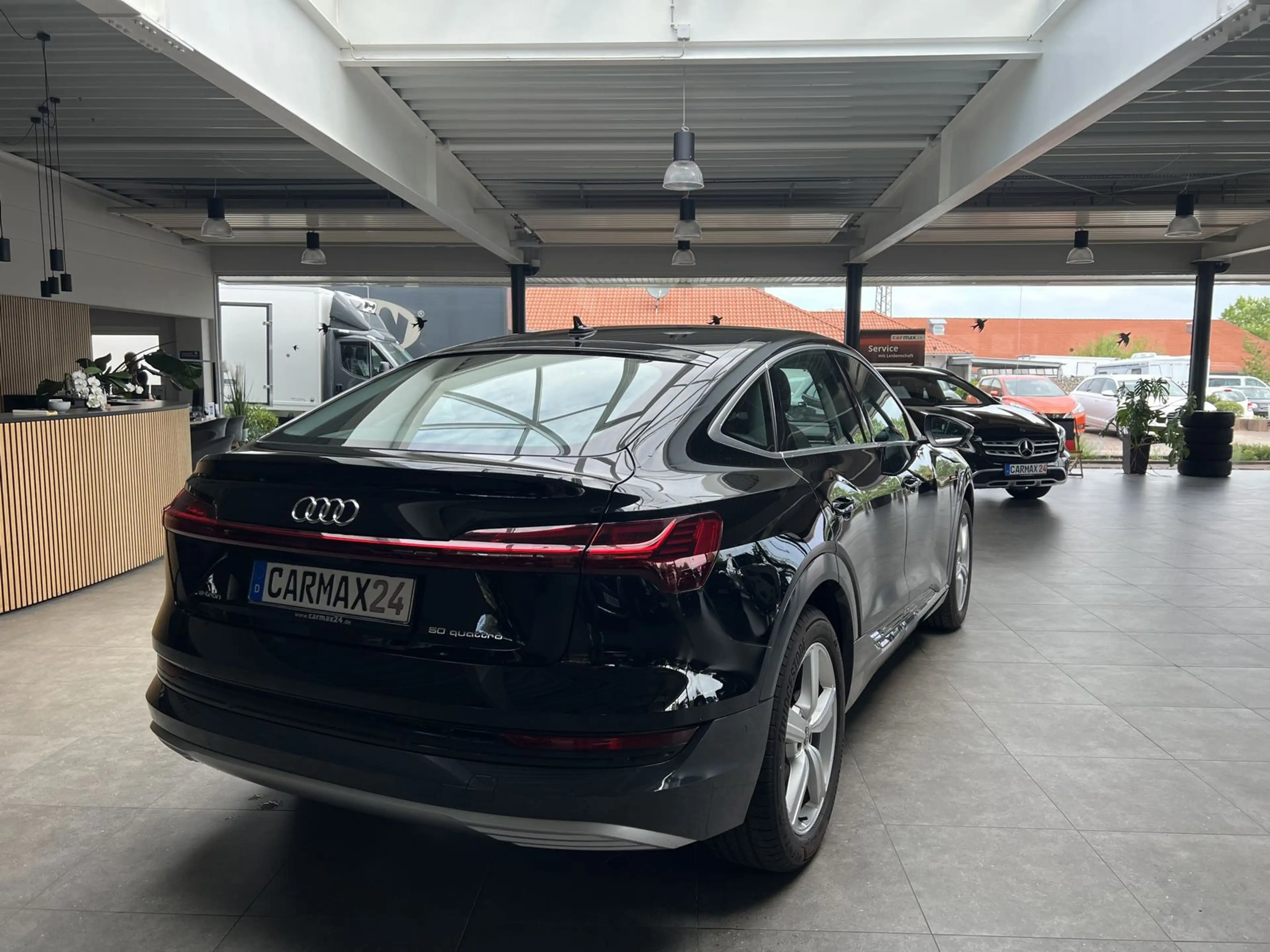 Audi e-tron 50quat advanced Sportback Navi HeadUp AHK — photo 3