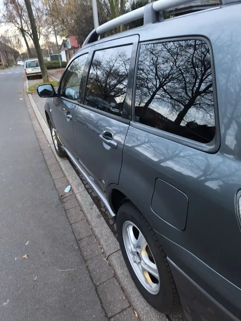 Mitsubishi Outlander 2.4 Sport Сірий - 2