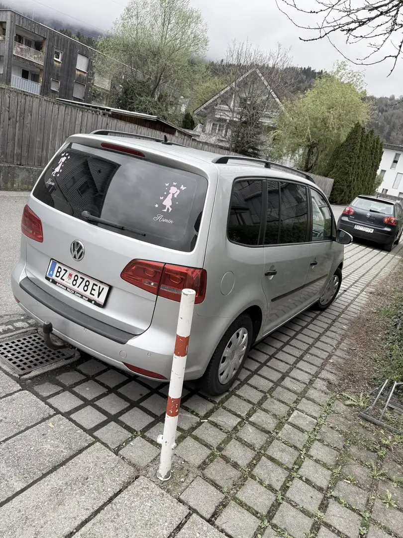 Volkswagen Touran 1.6 TDI DPF Comfortline - 2