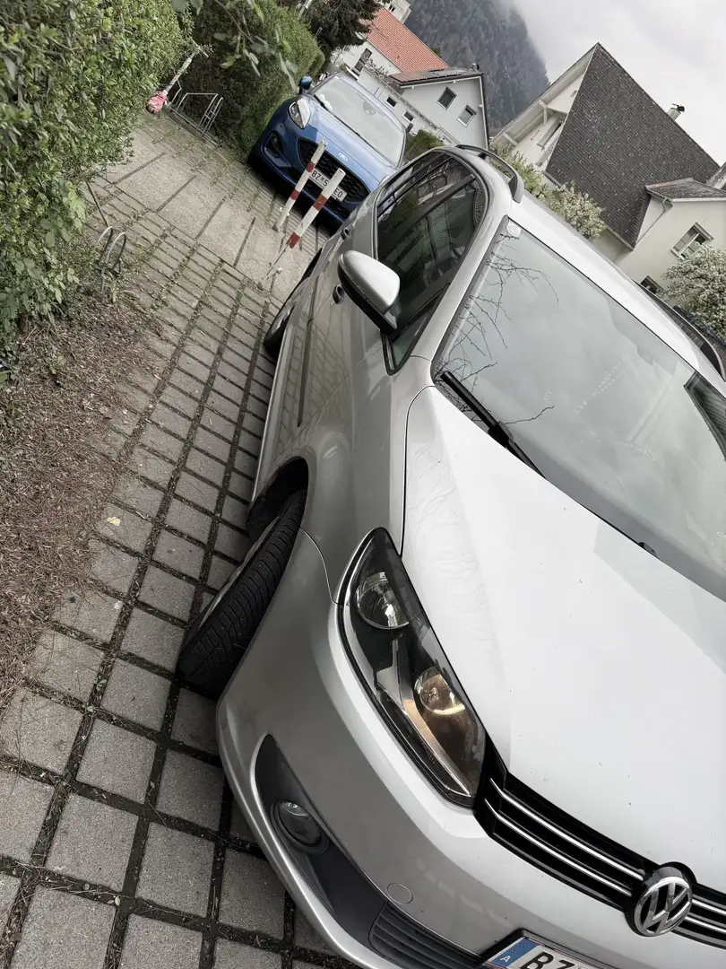 Volkswagen Touran 1.6 TDI DPF Comfortline - 1