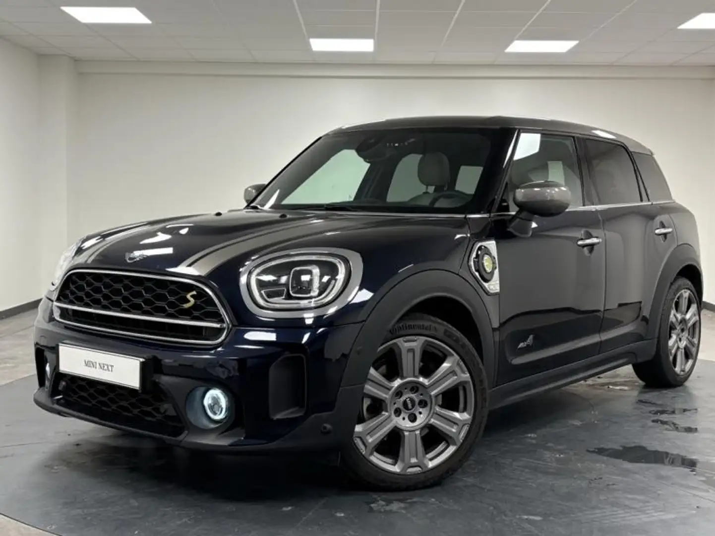 MINI Countryman C Cooper SE  125ch + 95ch Yours ALL4 BVA6 Negru - 1