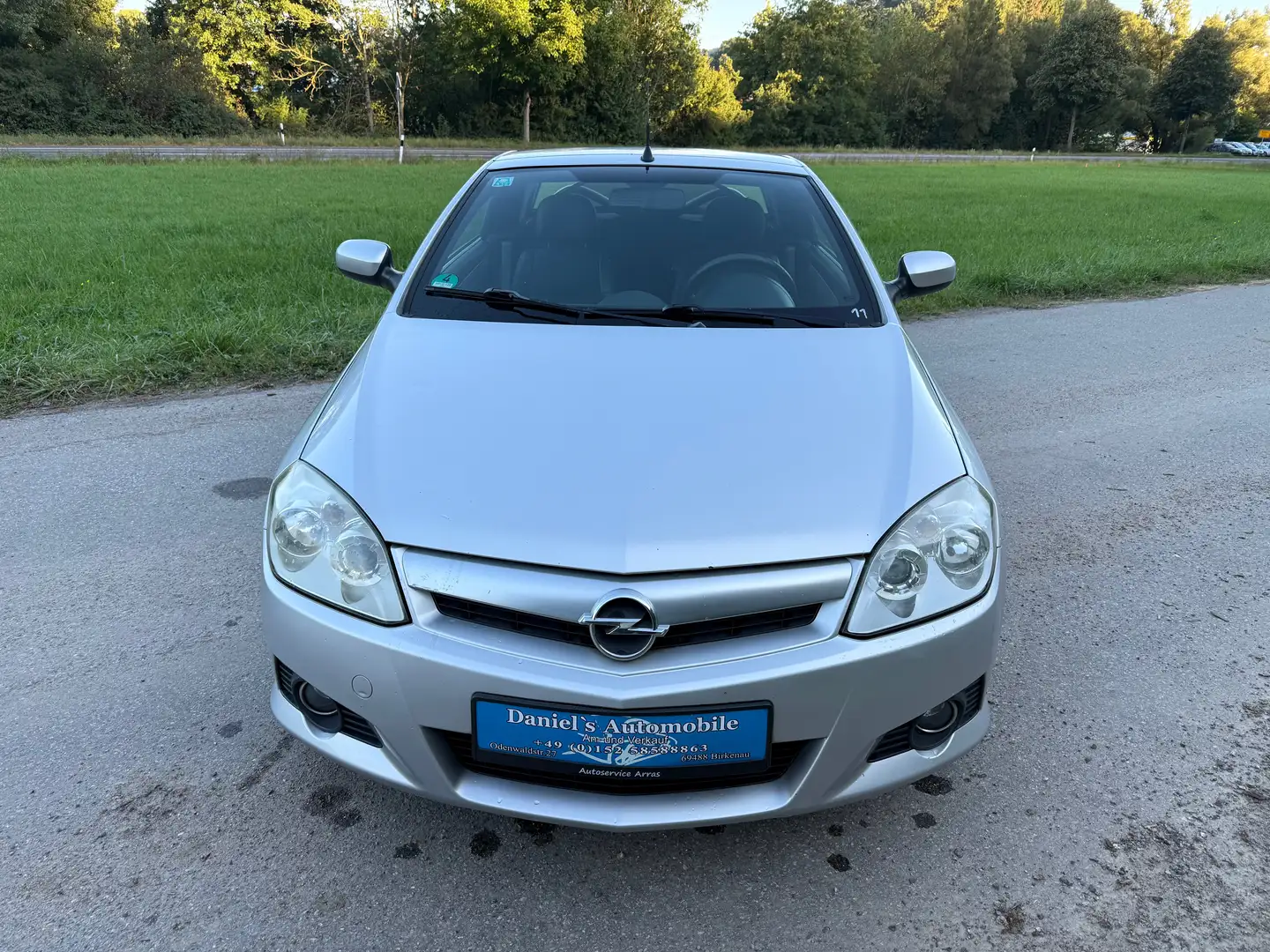 Opel Tigra Tigra Twin Top Twin Top 1.4 Silber - 1