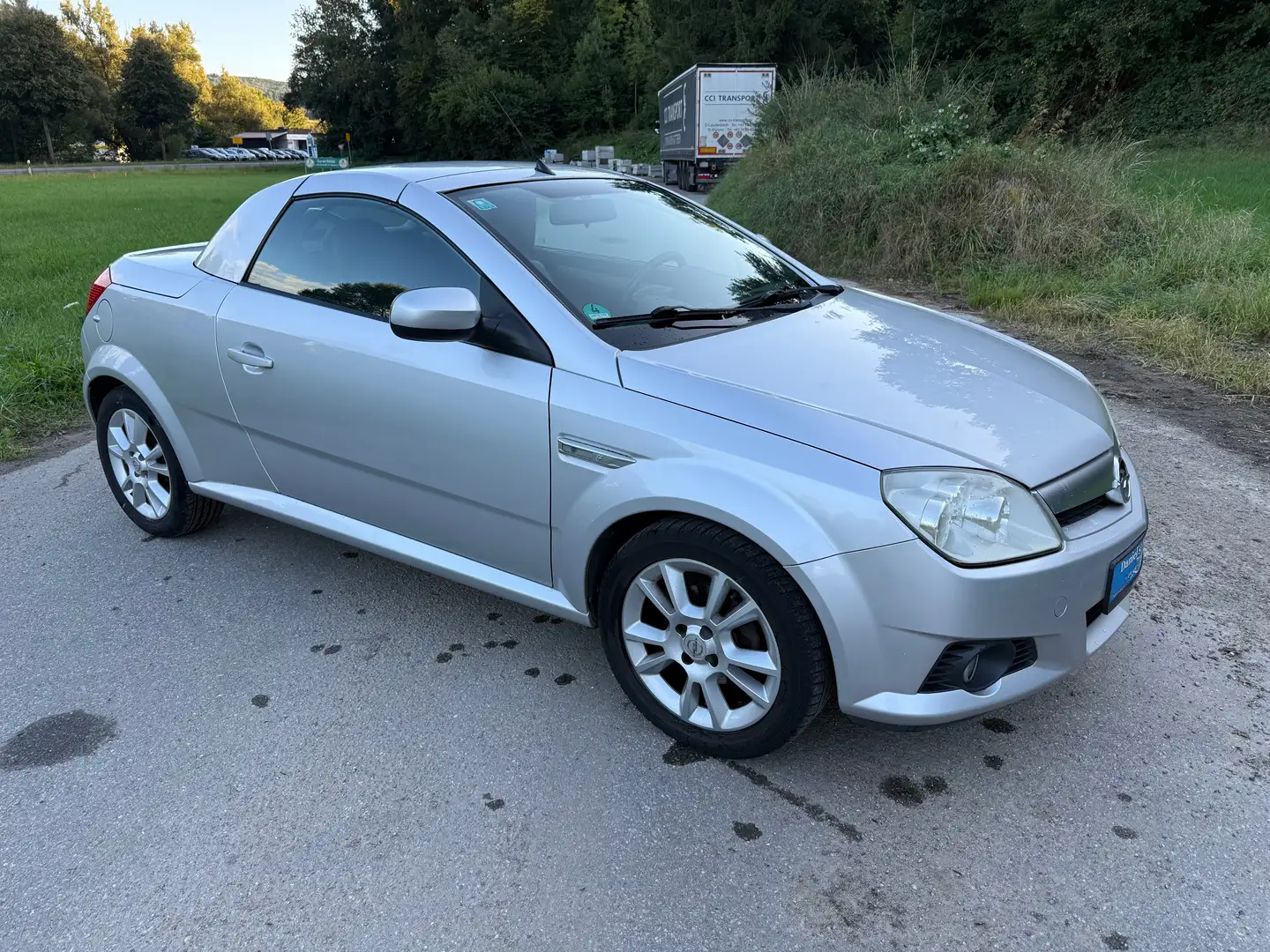 Opel Tigra Tigra Twin Top Twin Top 1.4 Silber - 2