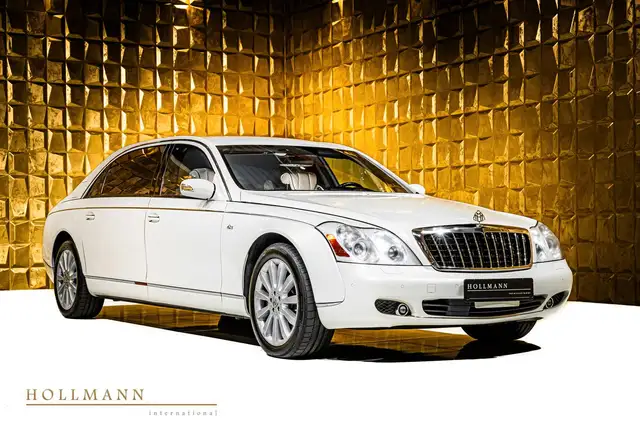 Maybach 62 S+REAR TV + REAR VIEW CAMERA +PARTITION WALL