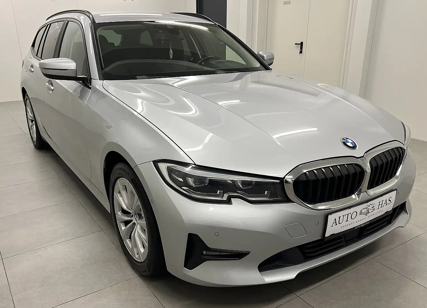 BMW 318 d Touring *Sportsitze*Tempomat* Silber - 1