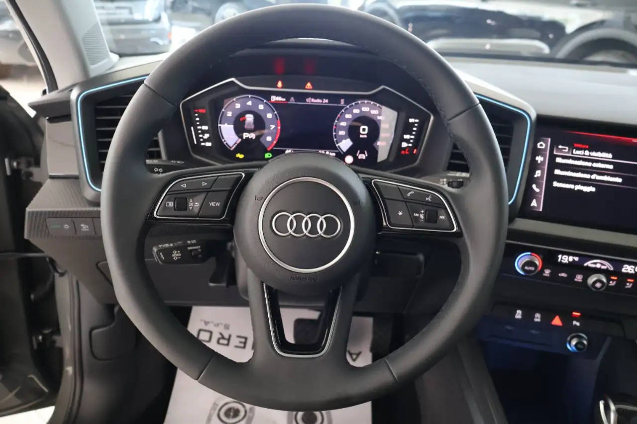 Audi A1 2026 — фото 12