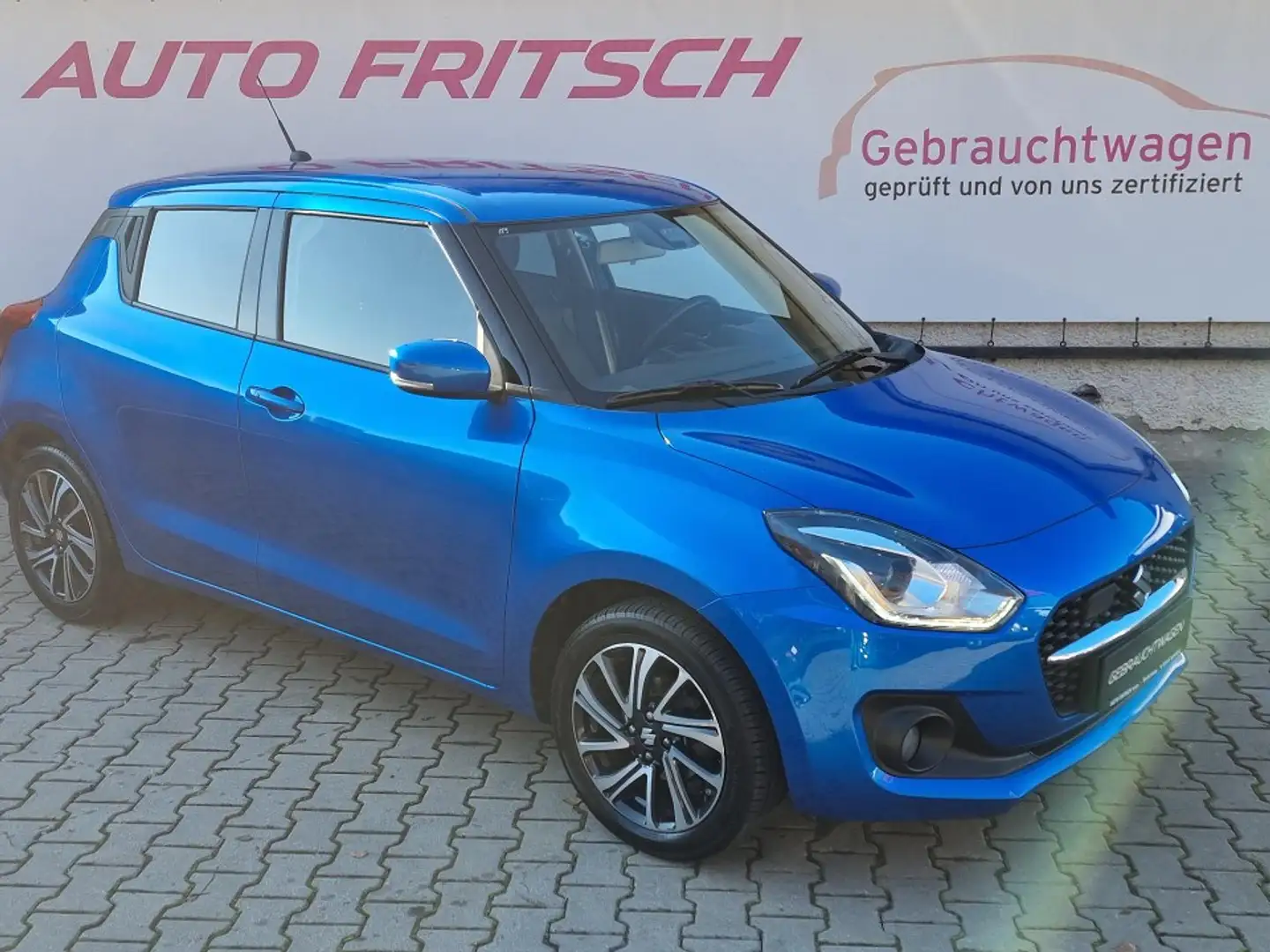 Suzuki Swift COMFORT+ HYBRID Blau - 1