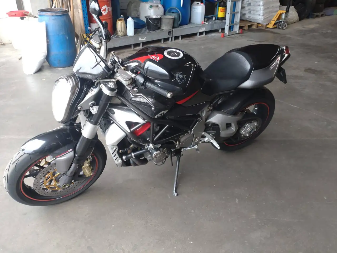 MV Agusta Brutale 910